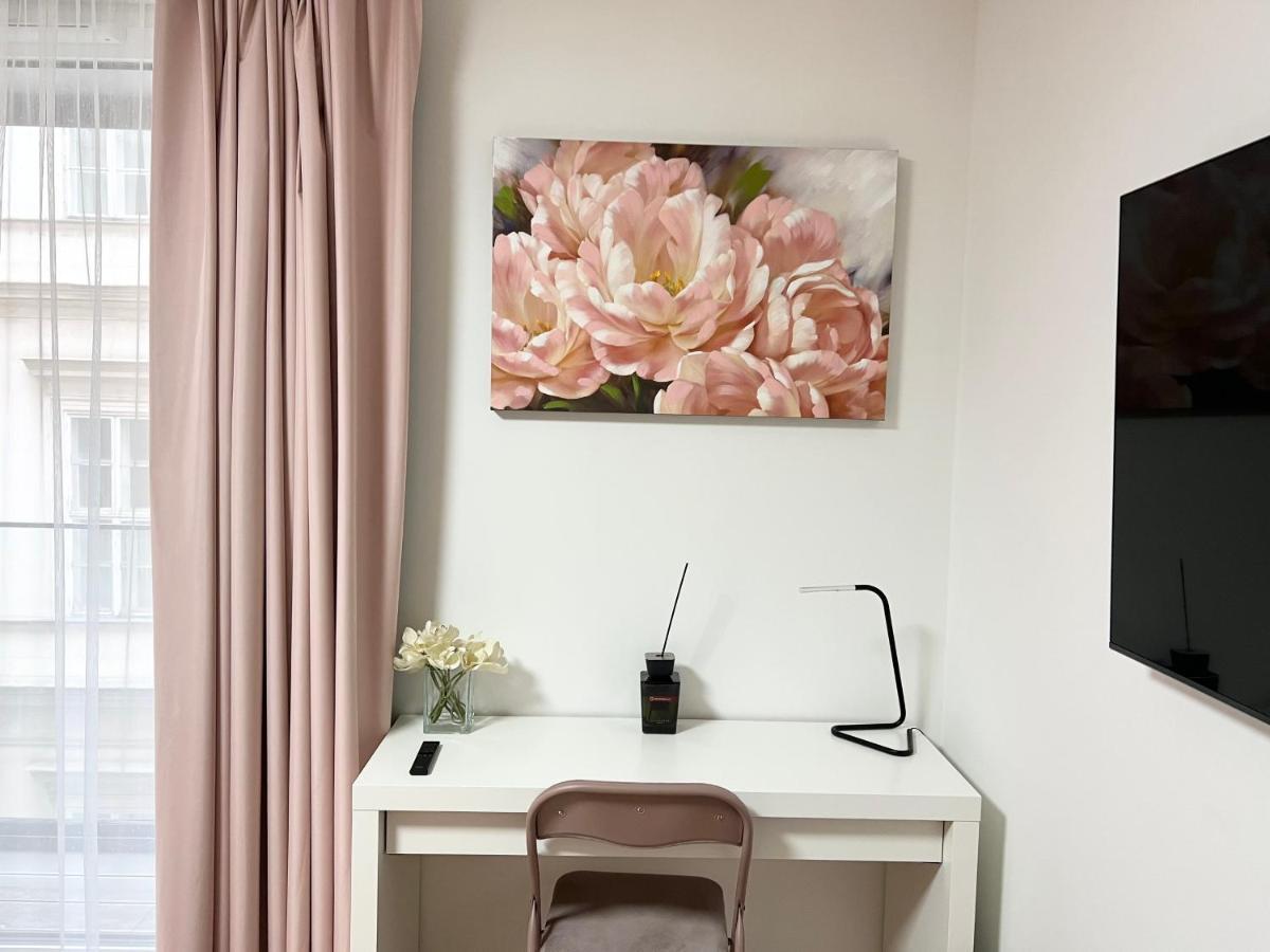 Mm D Home Apartment بودابست المظهر الخارجي الصورة