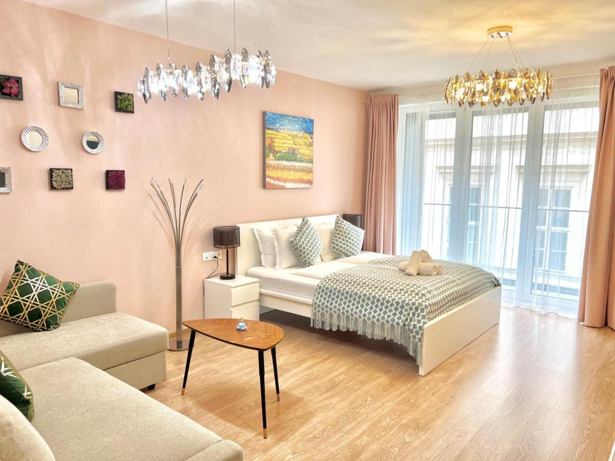 Mm D Home Apartment بودابست المظهر الخارجي الصورة